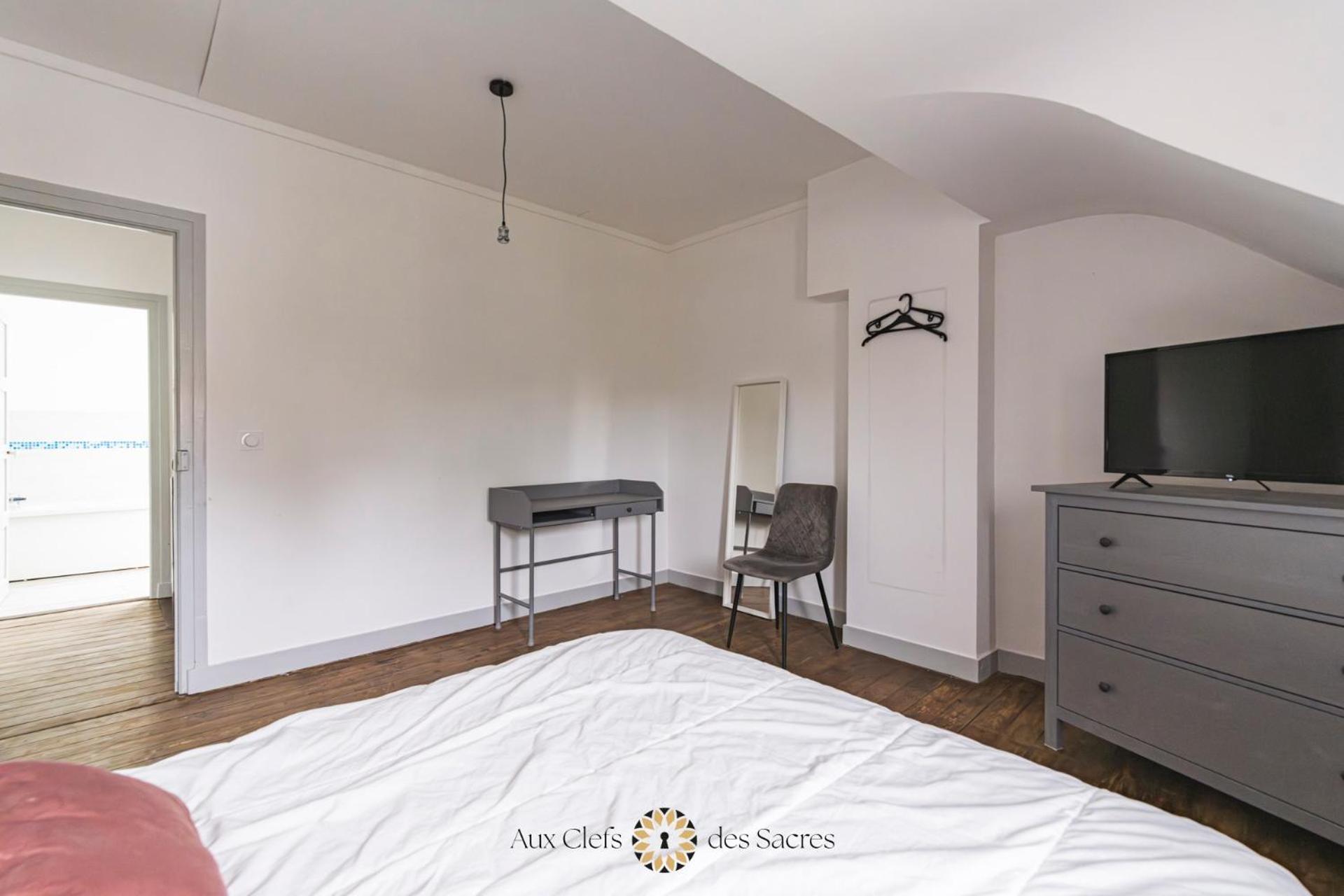 Maison De Ville Avec Cour Place Luton Reims Extérieur photo